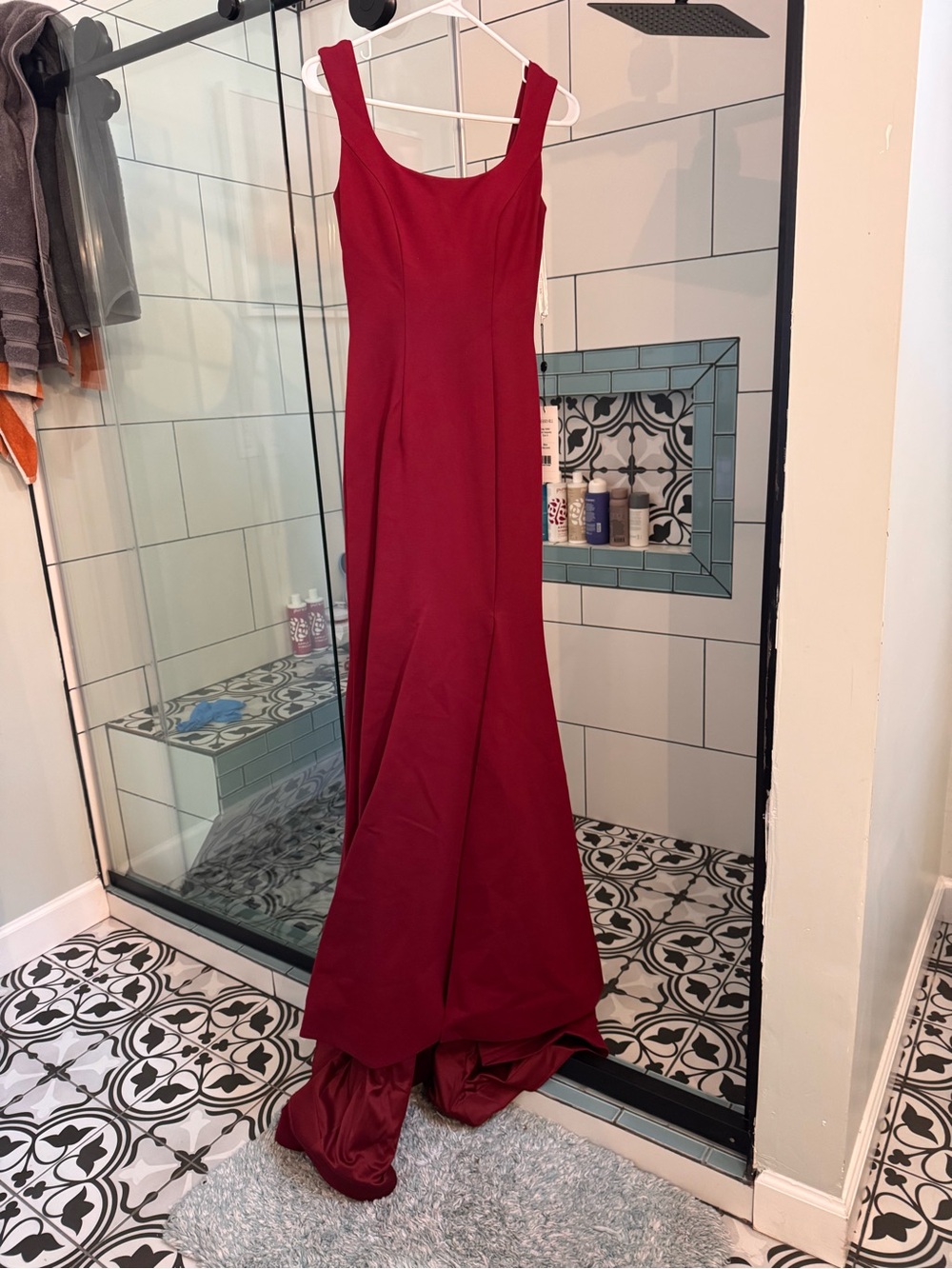 Sherri Hill Burgundy Sleek Sleeveless Gown with Front Slit - Picture 3 of 4